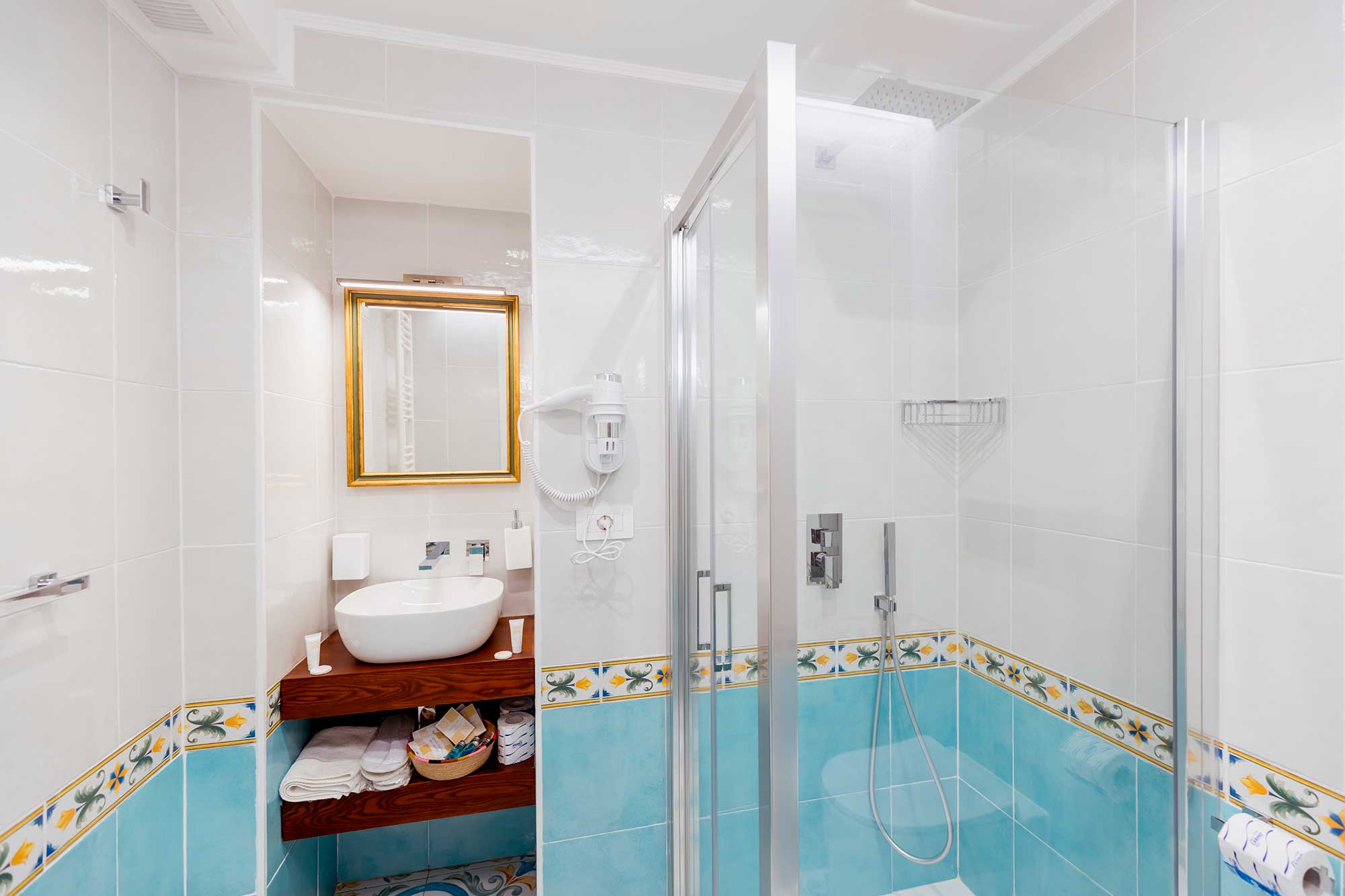 Atri Rooms Centro Storico Napoli – Decumani Room 11