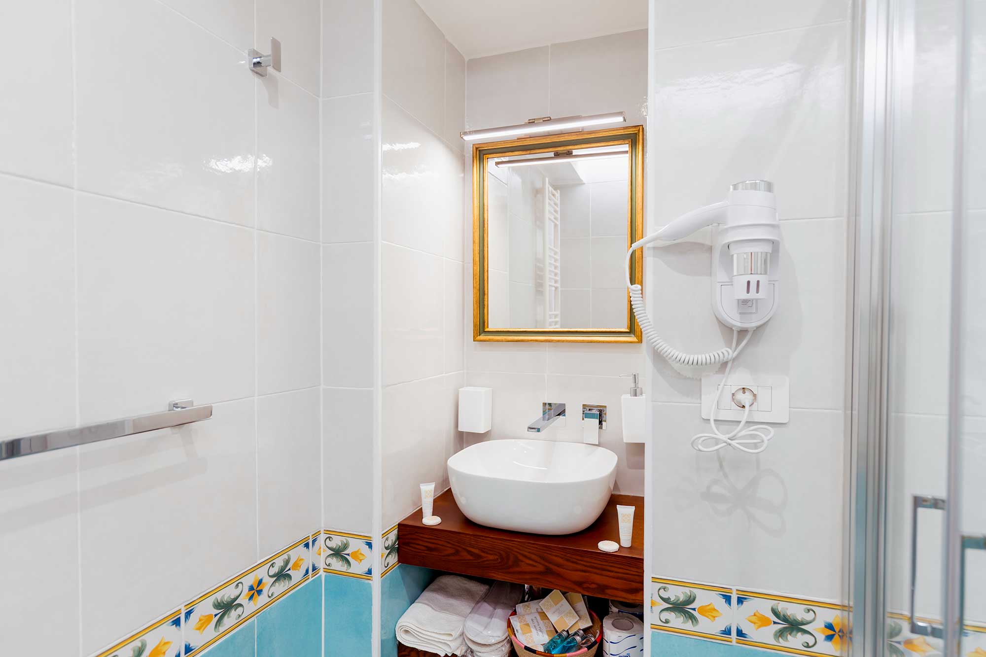Atri Rooms Centro Storico Napoli – Decumani Room 11