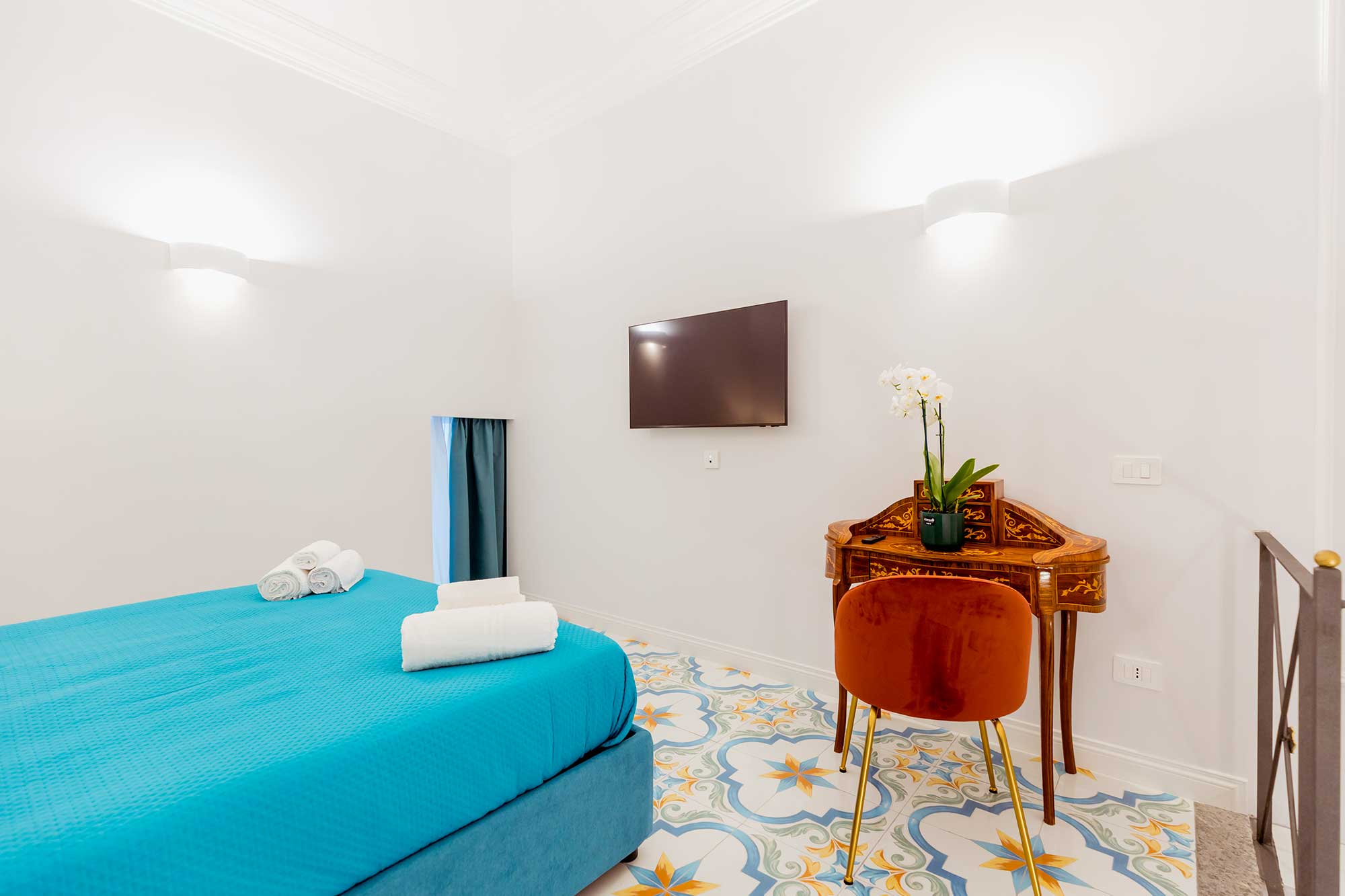 Atri Rooms Centro Storico Napoli – Chiaia Room 12