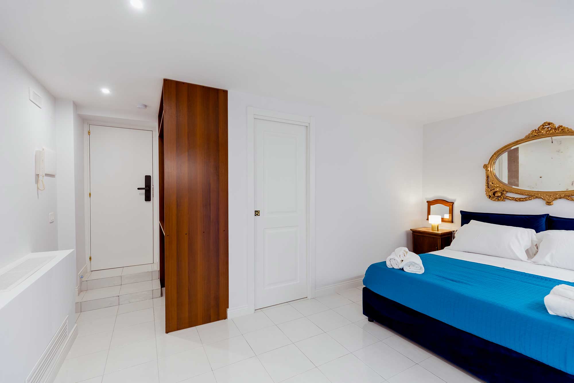 Atri Rooms Centro Storico Napoli – Megaride Room 14