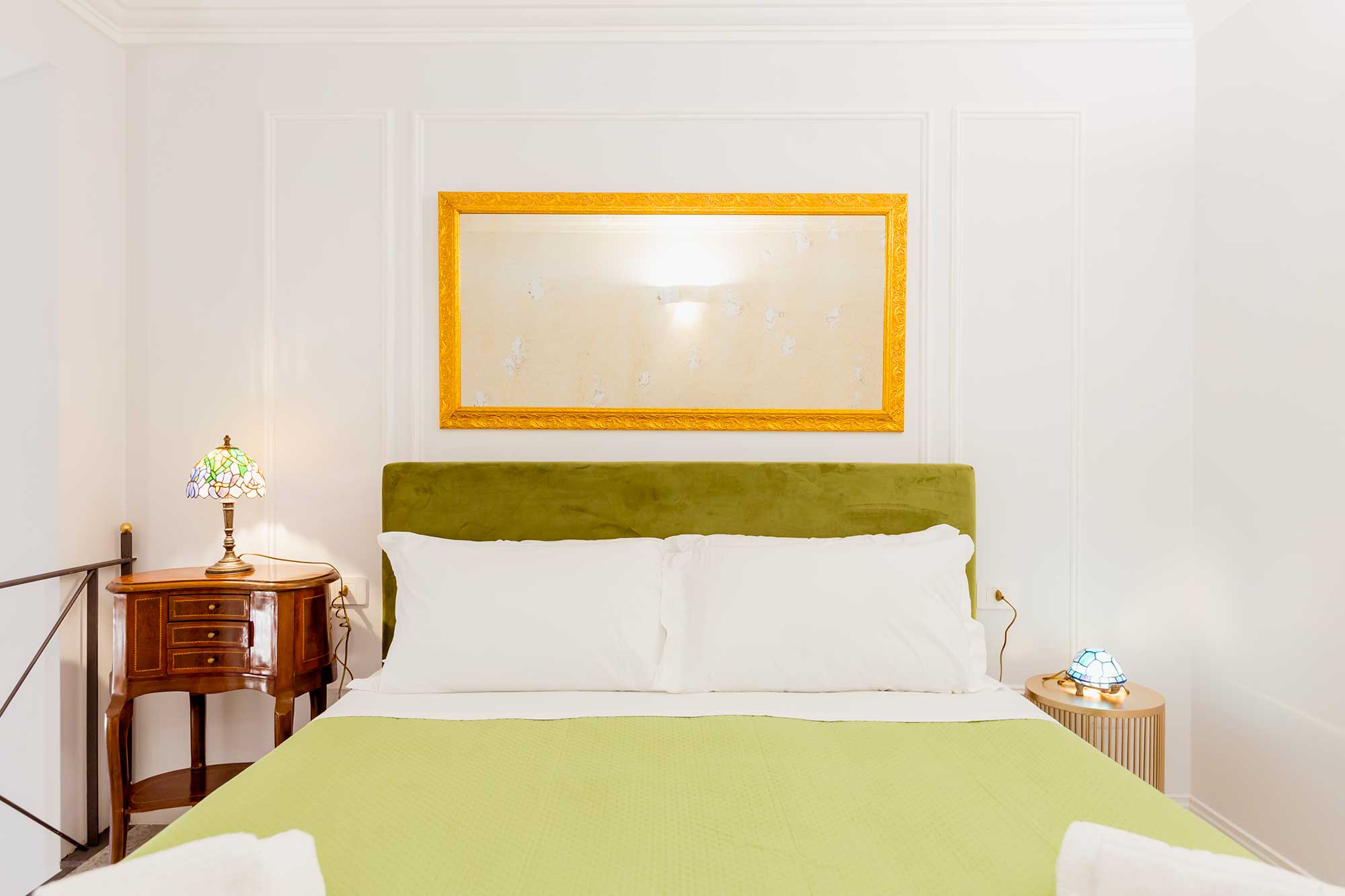 Atri Rooms Centro Storico Napoli – Posillipo Room 3