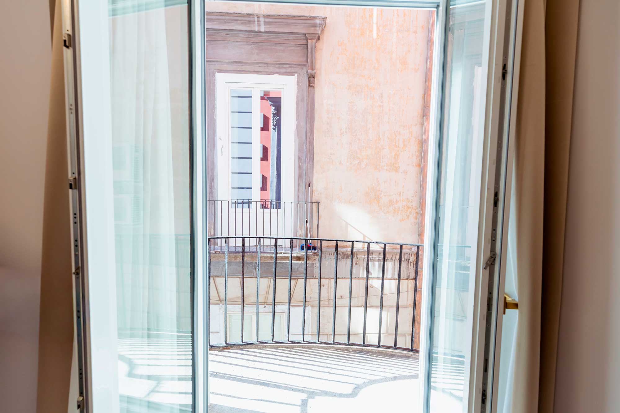 Atri Rooms Centro Storico Napoli – Mare Chiaro Room 4