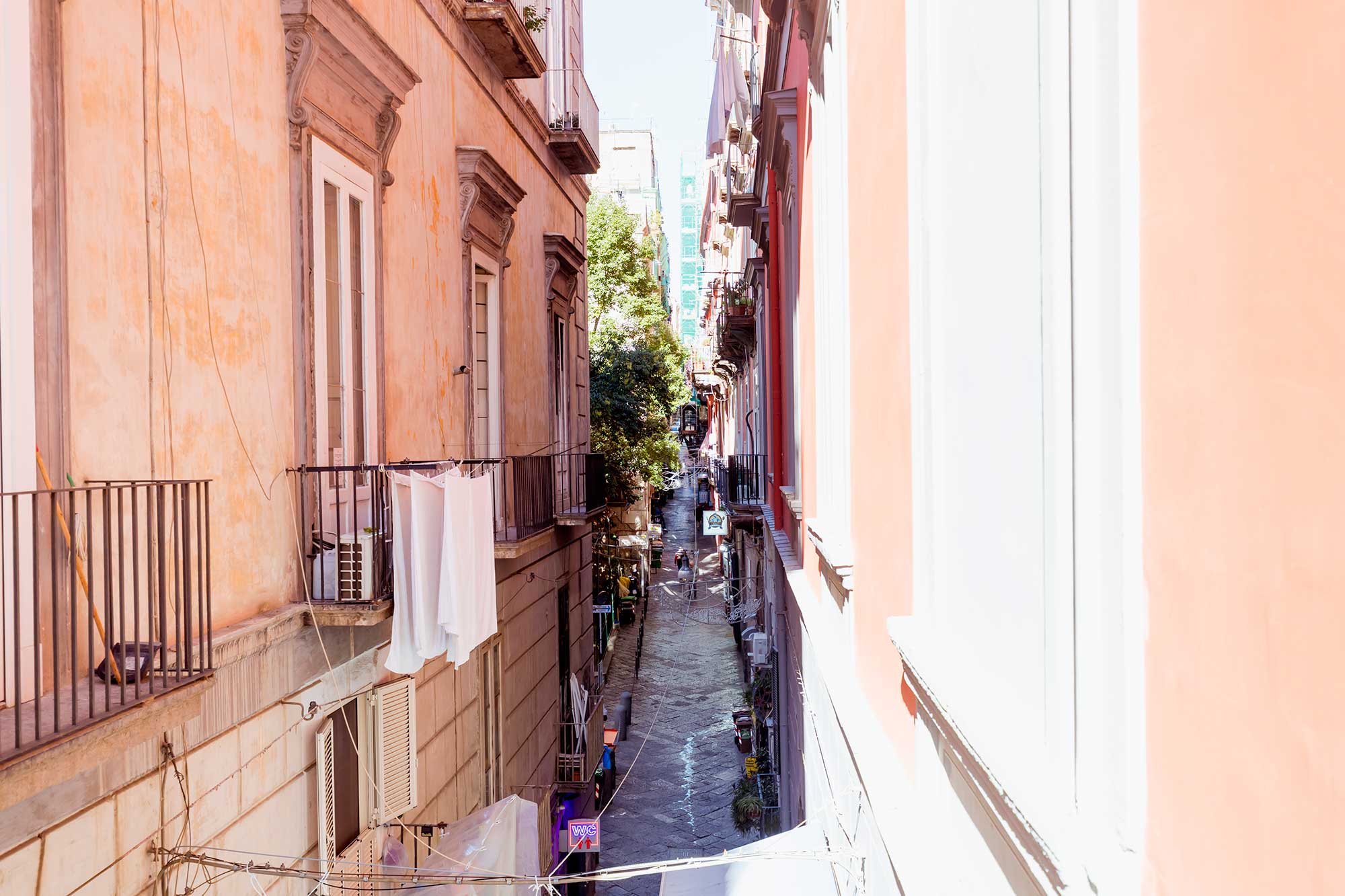 Atri Rooms Centro Storico Napoli – Mare Chiaro Room 4