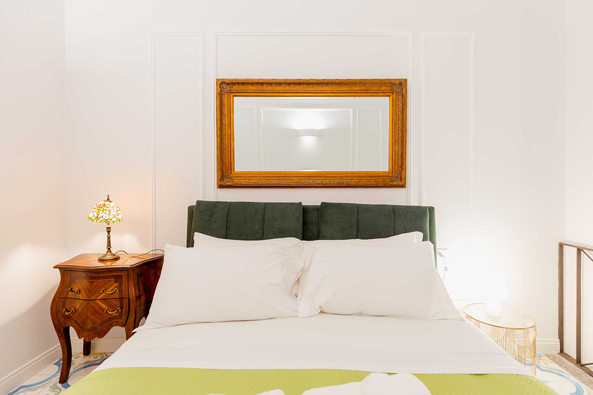 Atri Rooms Centro Storico Napoli – San Gregorio Armeno Room 6