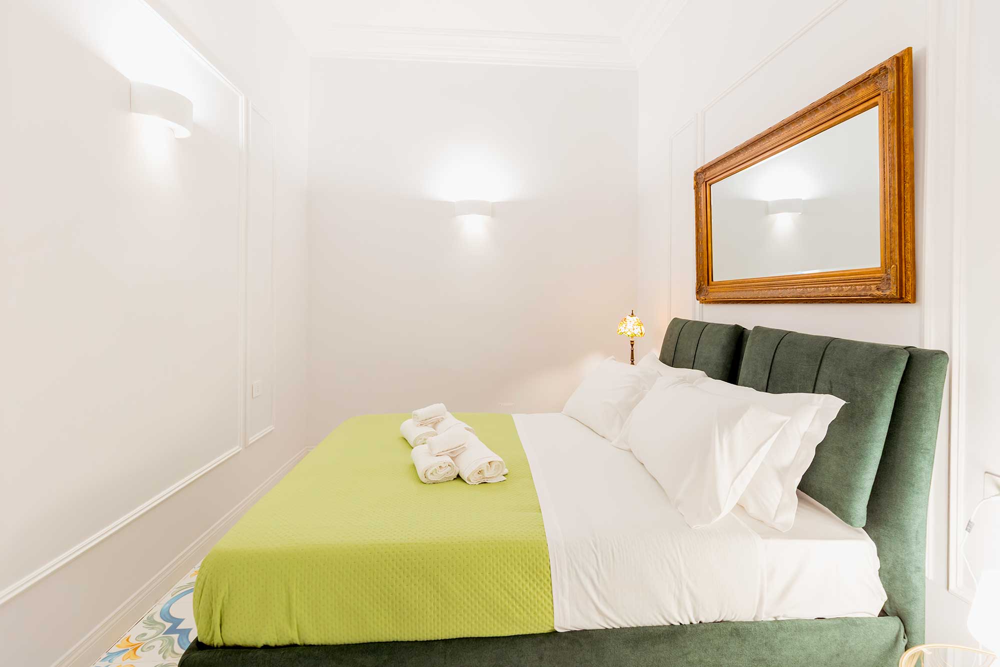 Atri Rooms Centro Storico Napoli – San Gregorio Armeno Room 6