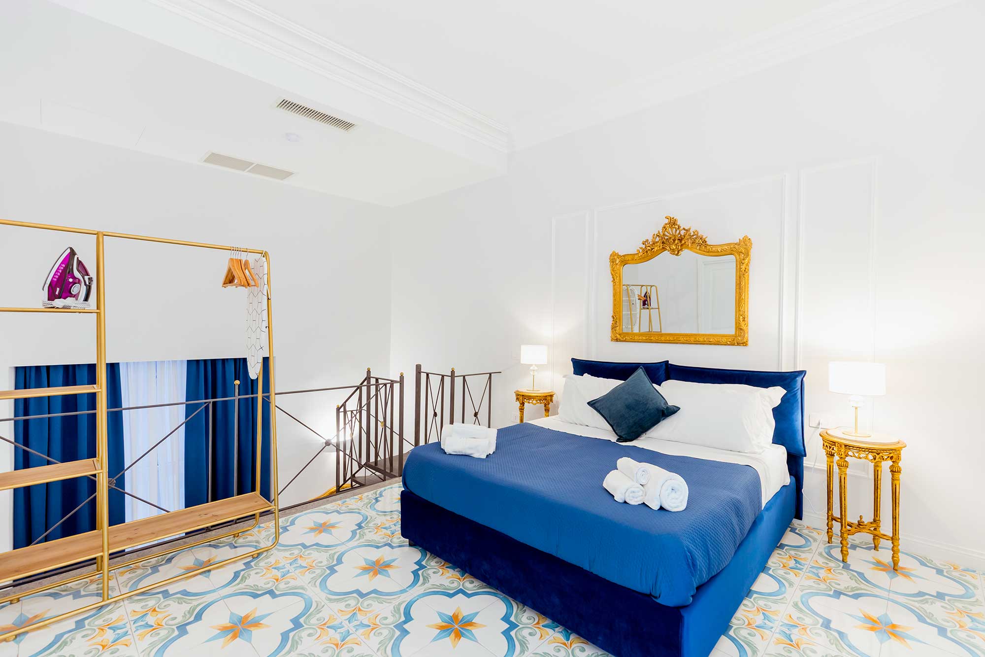 Atri Rooms Centro Storico Napoli – Santa Chiara Room 7