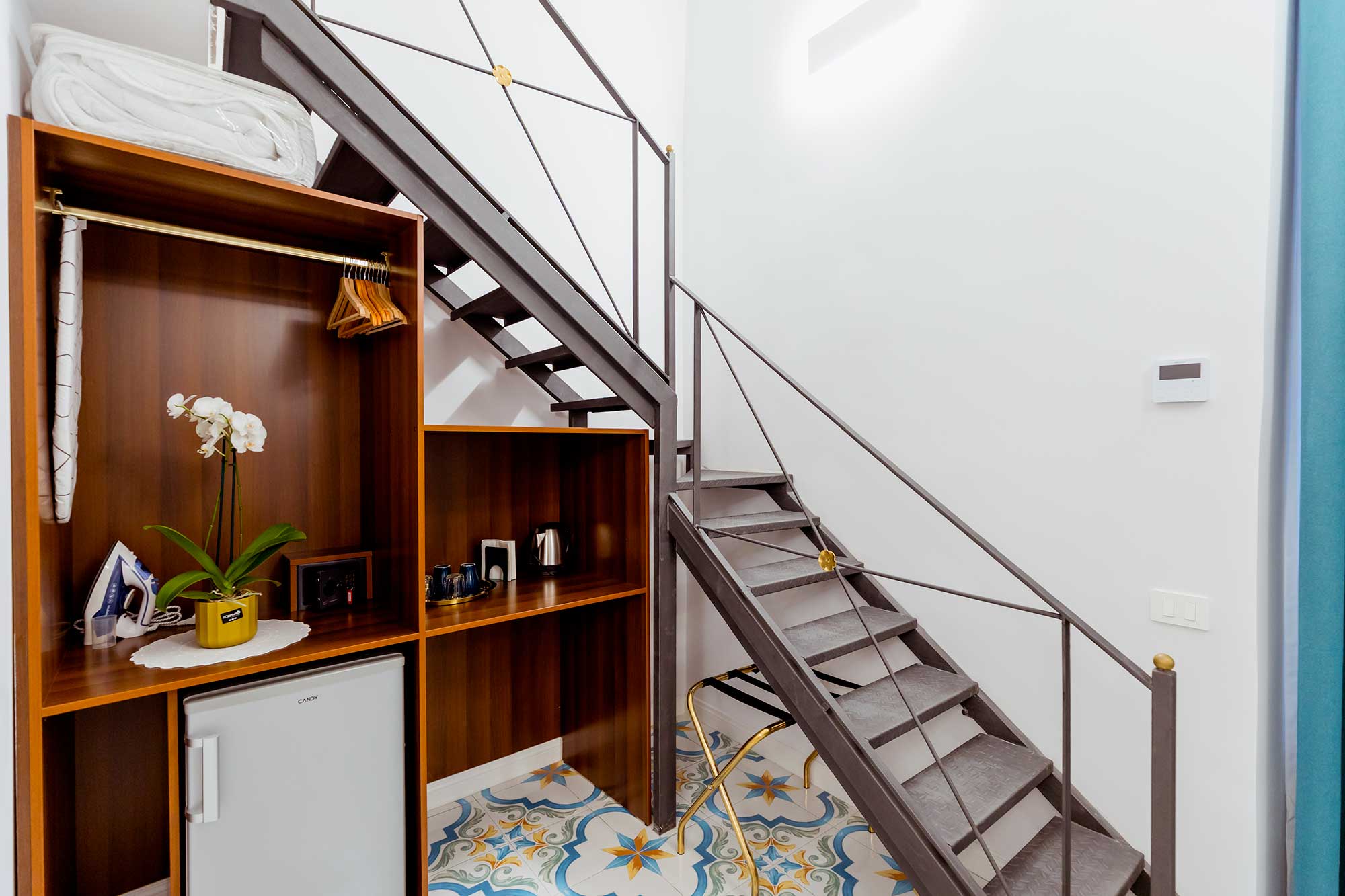 Atri Rooms Centro Storico Napoli – Vesuvio Room 8